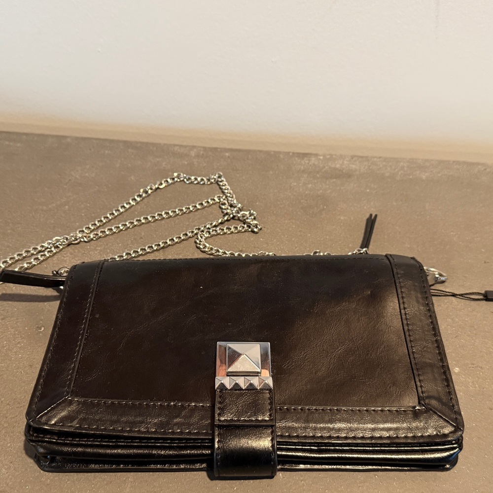 Black leather wallet shoulder bag
